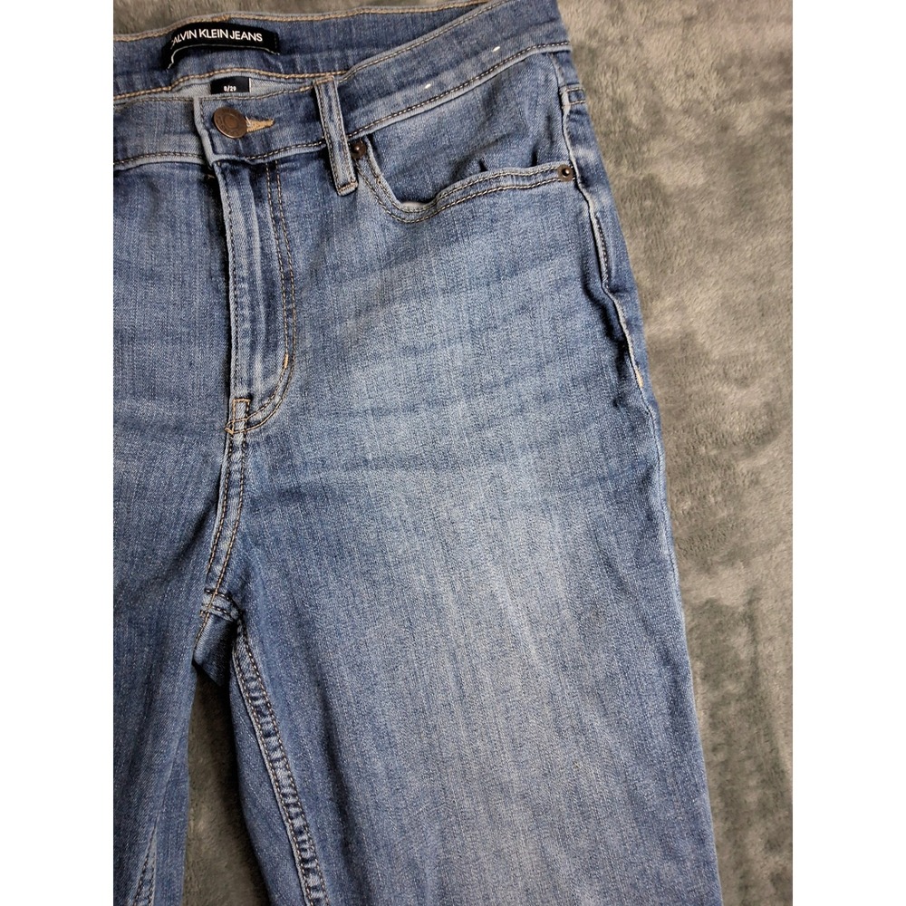 Calvin Klein Jeans Womens Size 8/29 Medium Wash Slim Straight Denim Blue Jeans - Picture 6 of 16